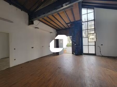 location bureaux 140 m²