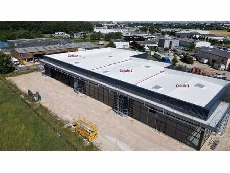 location commerce mainvilliers 28300 316m²