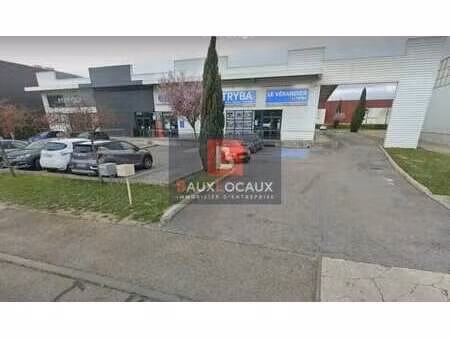 location commerce nimes 30000 310m²
