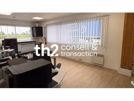 location entrepôt saint lo 50000 930m²