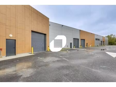 location local d’activités grigny 91350 377m² à 888m²