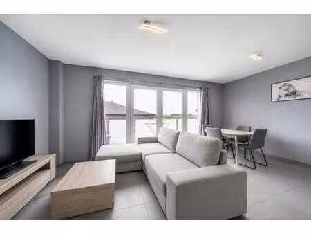 appartement 1 chambre avec parking et cave à bastogne