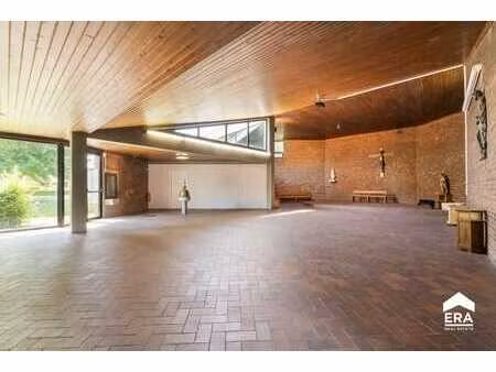 à vendre : église et salle paroissiale à landen