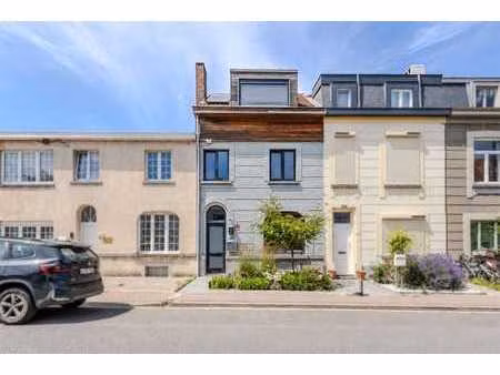 maison coup de cœur entièrement rénovée avec jardin !