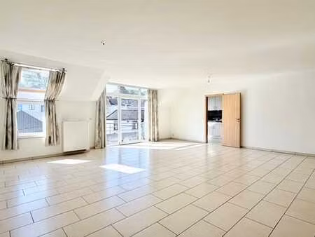 ? appartement 3 chambres – 150 m² – terrasse – garage doubl