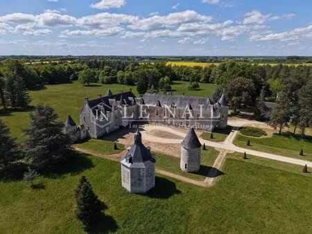 splendide château des xve et xviiie siècles en anjou touraine