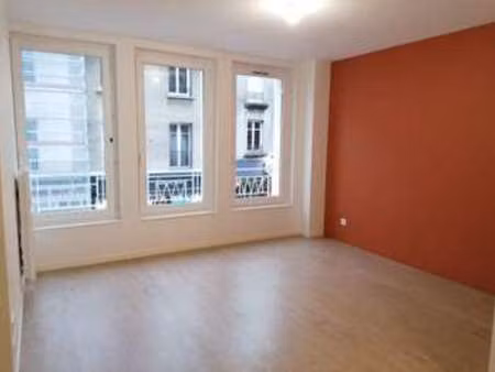 location appartement t1 à coutances (50200) : à louer t1 / 34m² coutances
