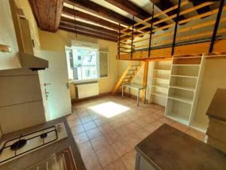 location appartement t1 à angers centre (49000) : à louer t1 / 18m² angers centre