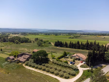 propriété à vendre à cucuron