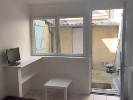 location appartement t1 meublé à angers centre (49000) : à louer t1 meublé / 25m² angers c