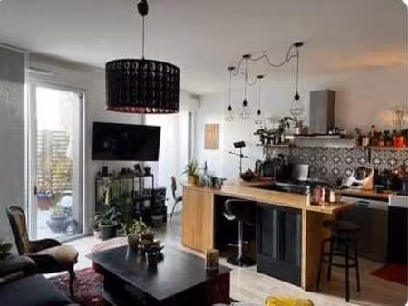 location appartement t1 meublé à nantes saint-donatien (44000) : à louer t1 meublé / 10m² 