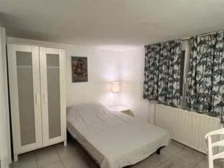 location appartement t1 meublé à saint-sébastien-sur-loire centre (44230) : à louer t1 meu