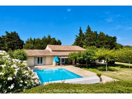 maison de luxe à vendre à uzès