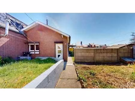 rare bungalow - idéal pour seniors  couple ou investisseur