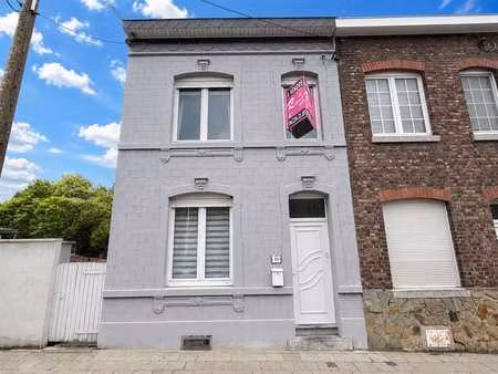 maison 3f - 3ch - terrasse - jardin - garage - parking