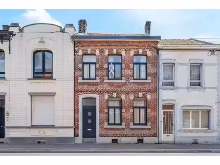 vendu maison 2 façades avec jardin / terrasse