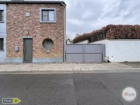 à vendre – maison semi-mitoyenne avec jardin