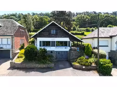 villa 4 façades sur une parcelle de 750 m²