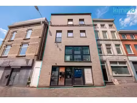 immeuble mixte - un commerce et un appartement 3 chambres