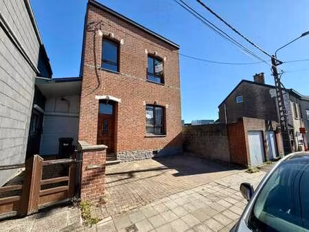 bonne maison de maître : un potentiel exceptionnel !