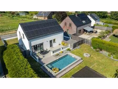 villa avec piscine