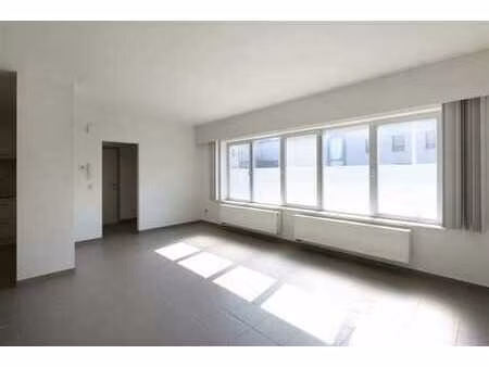 immeuble de rapport avec 2 appartements - 73 m² chacun