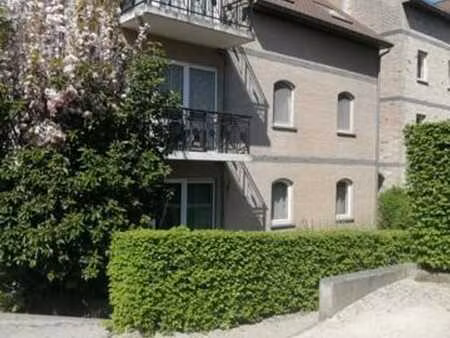 très bel appartement 2 ch. avec garage