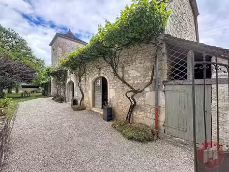 maison de luxe à vendre à biars-sur-cère