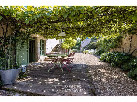 maison de luxe à vendre à vézelay