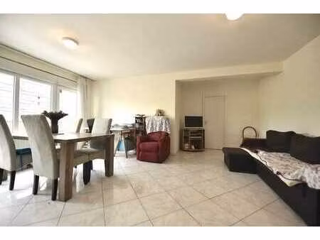 lumineux appartement 2 chambres avec terrasse de 17 m²