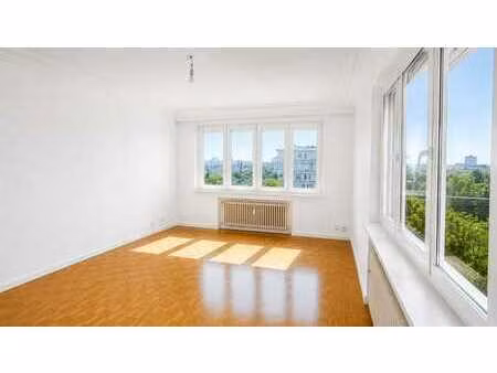 lumineux 2 ch.  terrasse av vue dégagée