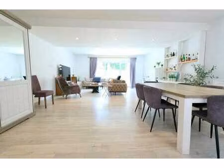 maison de rapport composée de deux unités avec jardin !