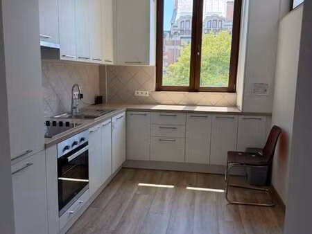 bel appartement 2 chambres - tres lumineux