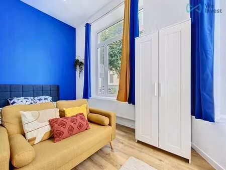 superbe studio meublé en rez-de-chaussée