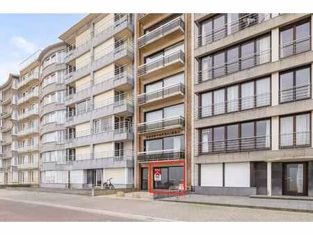 appartement a vendre sur la digue à saint-idesbald!