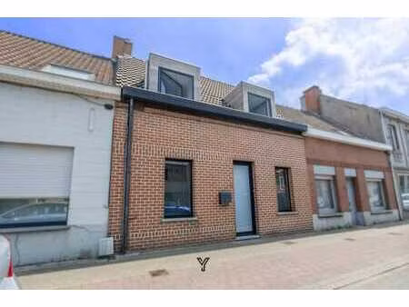 maison prête à eménager avec garage et terrasse ensoleillée
