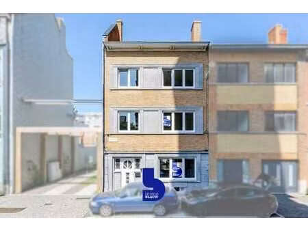 prachtige ruime herenwoning met open zicht op het heilig ...