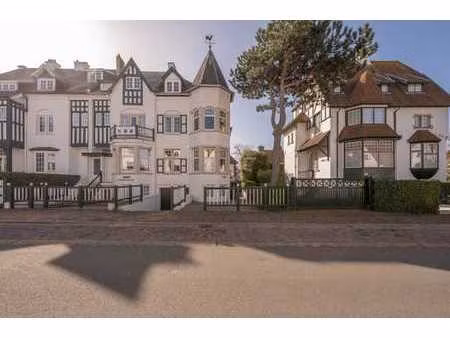 villa pleine de charme et lumineuse  idéalement située pr...
