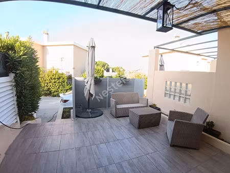 villa club t3 en r+1 de 43m² avec 2 terrasses sur parcelle de 90m²