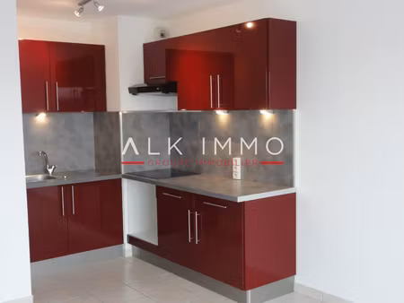annemasse t2 + balcon + parking ssol + cave