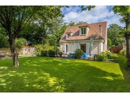 maison de luxe à vendre dans le quartier centre