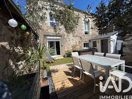 vente maison 5 pièces 125 m² mûrs-erigné (49610)