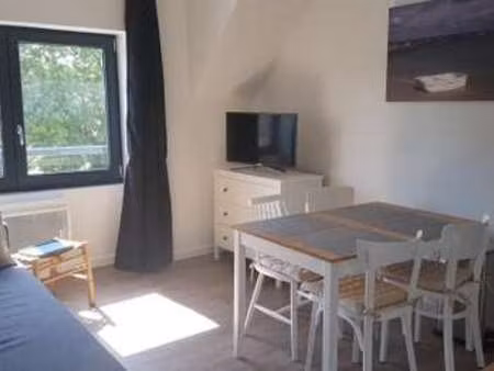 location appartement 2 pièces meublé à fouesnant (29170) : à louer 2 pièces meublé / 28m² 