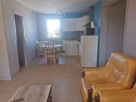location appartement 3 pièces à saint-méloir-des-ondes (35350) : à louer 3 pièces / 53m² s