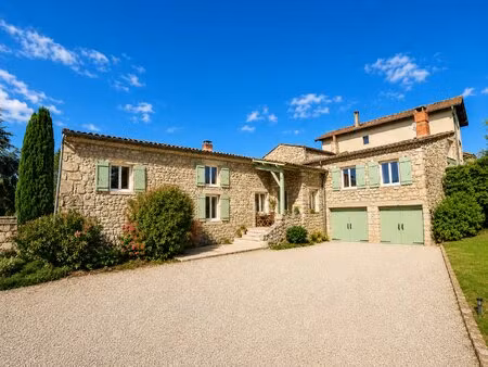 maison de campagne avec piscine - 190m2