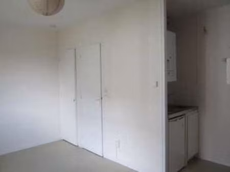 location appartement t1 à caen hastings - verte vallée (14000) : à louer t1 / 16m² caen ha