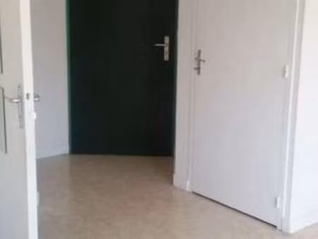 location appartement t1 à poitiers (86000) : à louer t1 / 19m² poitiers