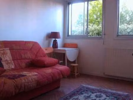 location appartement t1 meublé à puilboreau (17138) : à louer t1 meublé / 17m² puilboreau