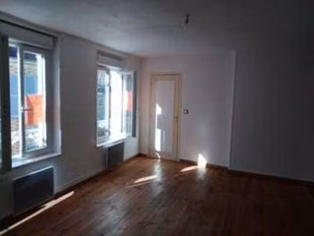 location appartement 2 pièces aux andelys (27700) : à louer 2 pièces / 39m² les andelys