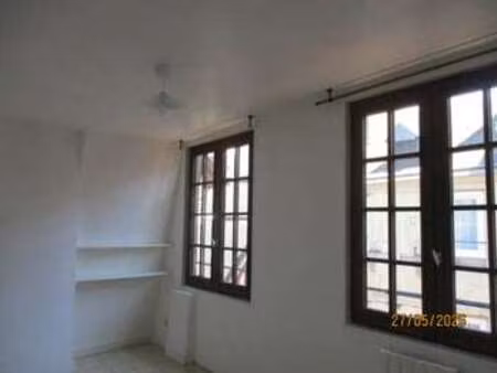 location appartement t1 à rouen vieux-marché - st eloi (76000) : à louer t1 / 21m² rouen v
